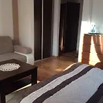 Pod Stara Skocznia Alojamento de Acomodação e Pequeno-almoço 3*