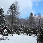 Pod Stara Skocznia Alojamento de Acomodação e Pequeno-almoço Wisła