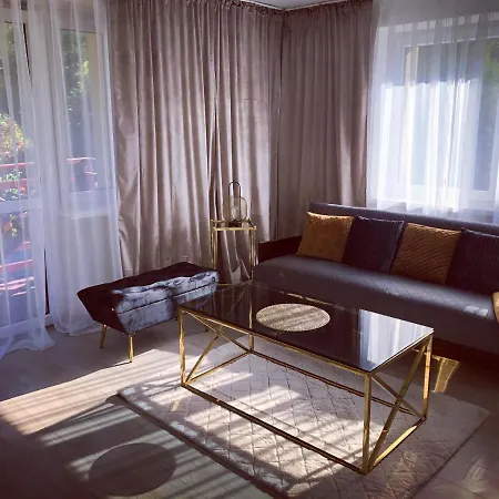 Pod Starą Skocznią Nocleg ze śniadaniem 3*