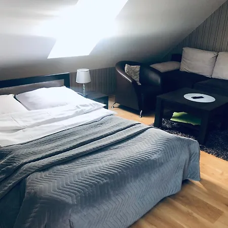 Nocleg ze śniadaniem Pod Starą Skocznią *