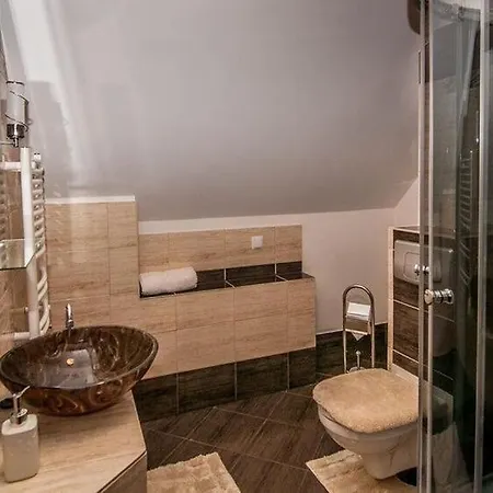 Nocleg ze śniadaniem Pod Starą Skocznią 3*