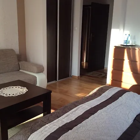 Pod Stara Skocznia Couette-café 3*