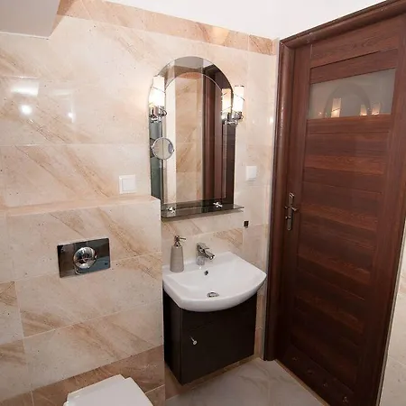 Alojamento de Acomodação e Pequeno-almoço Pod Stara Skocznia