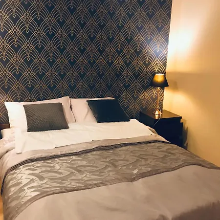 Pod Starą Skocznią Nocleg ze śniadaniem 3*