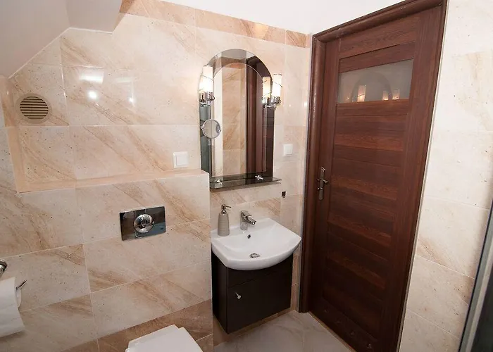 住宿加早餐酒店 Pod Stara Skocznia